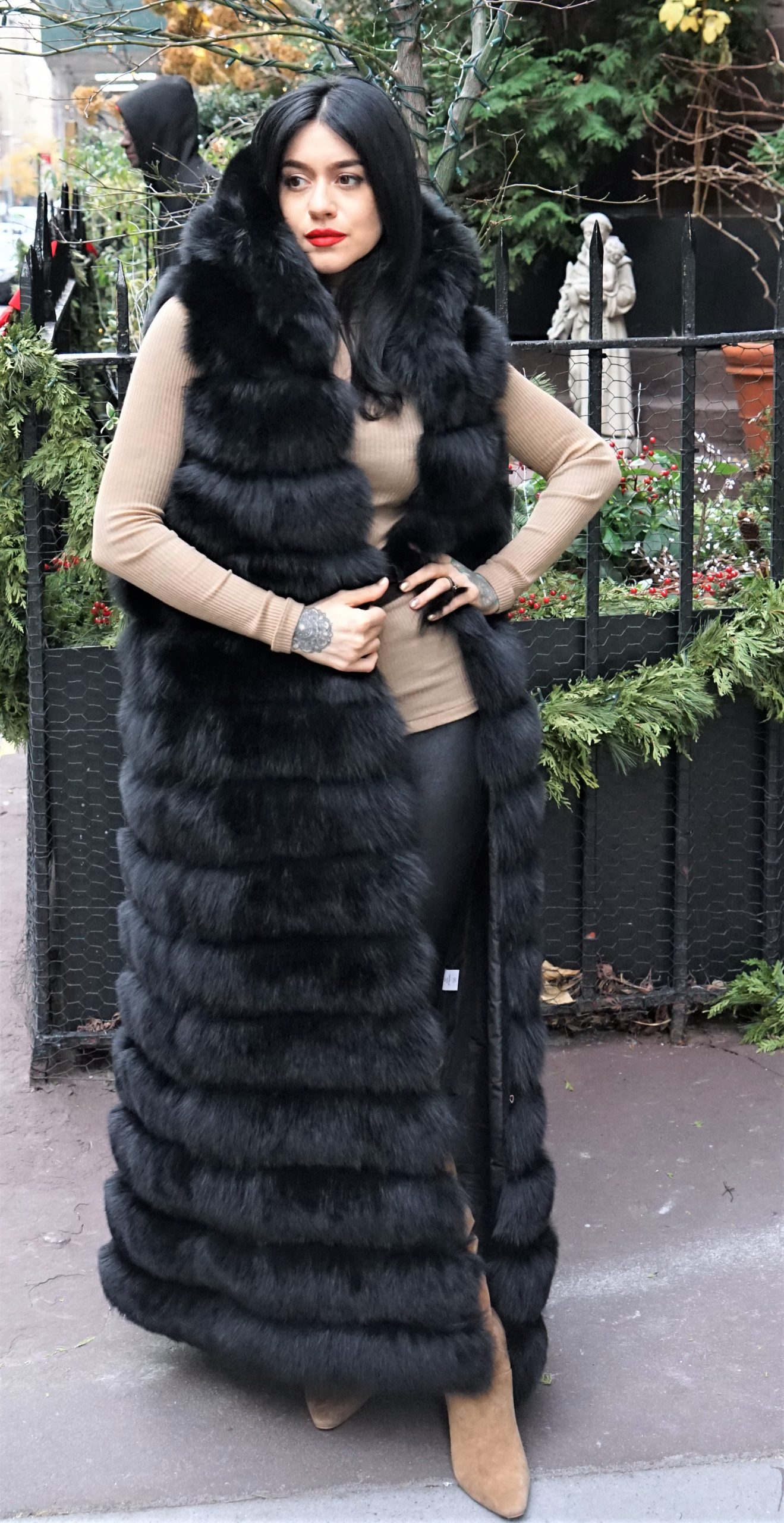 Full-Length Black Fox Hooded Vest 7654 – MARC KAUFMAN FURS